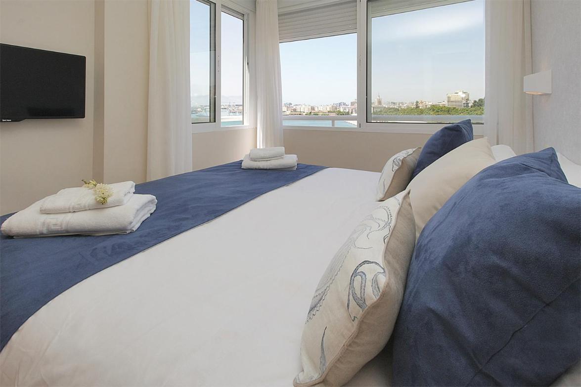 Apartamentos Malagueta Urban Beach Málaga Værelse billede