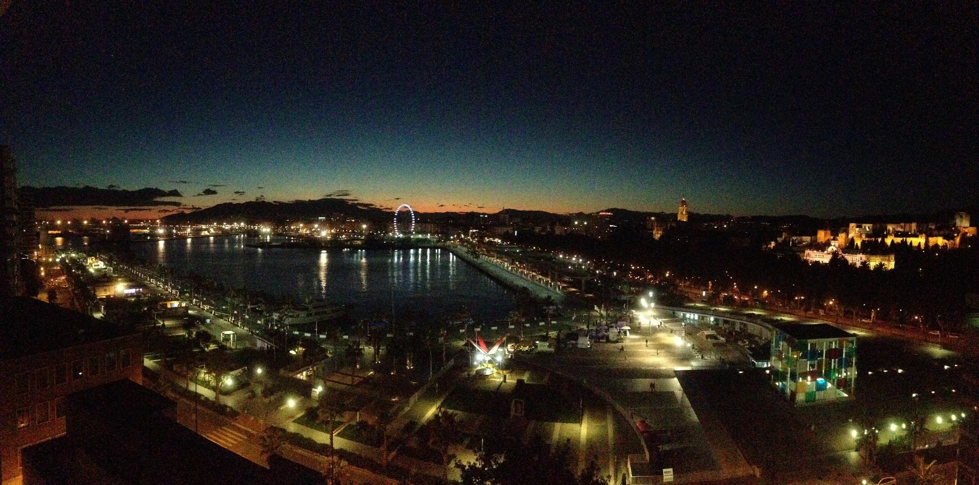 Apartamentos Malagueta Urban Beach Málaga Eksteriør billede