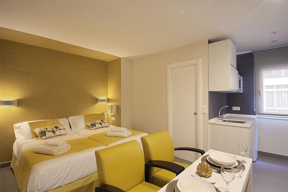 Apartamentos Malagueta Urban Beach Málaga Eksteriør billede